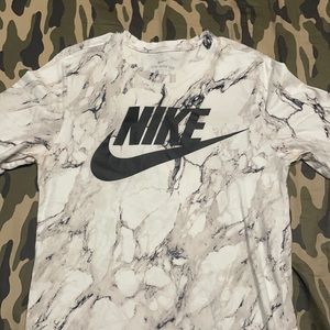 White marble nike tee small